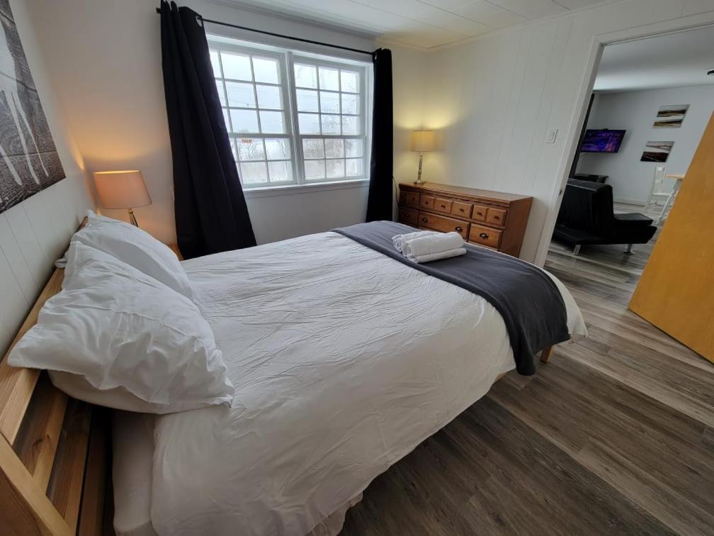 Aux 4 Vents - Auberg'Inn Carleton-sur-Mer Værelse billede